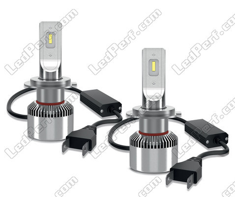Gros plan sur les ampoules LED H7 Osram LEDriving® XTR 6000K - 64210DWXTR