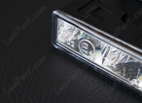 E4 approved LED Daytime running lights - 400cd - with automatic switchbox