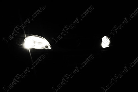 xenon white W5W 168 - 194 - T10 LED sidelight bulbs - Saxo neutral white